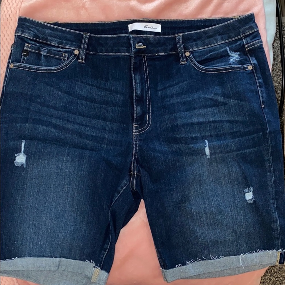 Bermuda shorts from chic soul